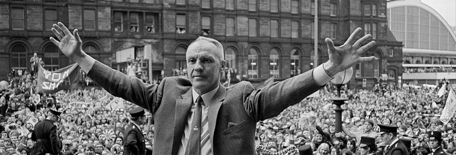 Bill Shankly arms stretched out wide